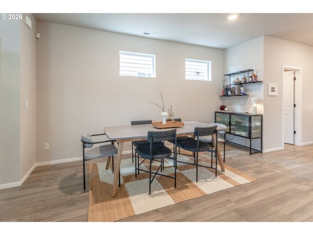 14611 Sw 78TH Ave, Tigard, OR 97224