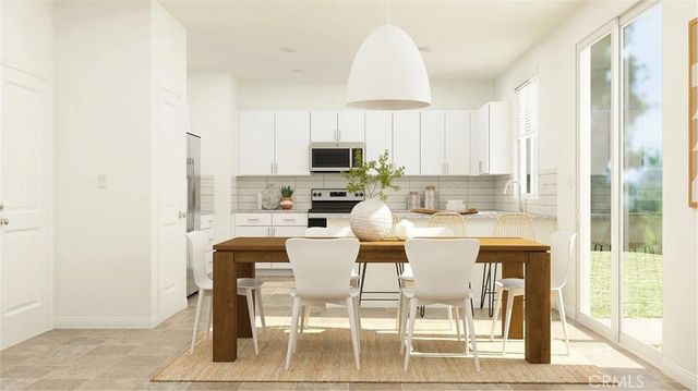 17858 Kinley Street, Hesperia, CA 92345