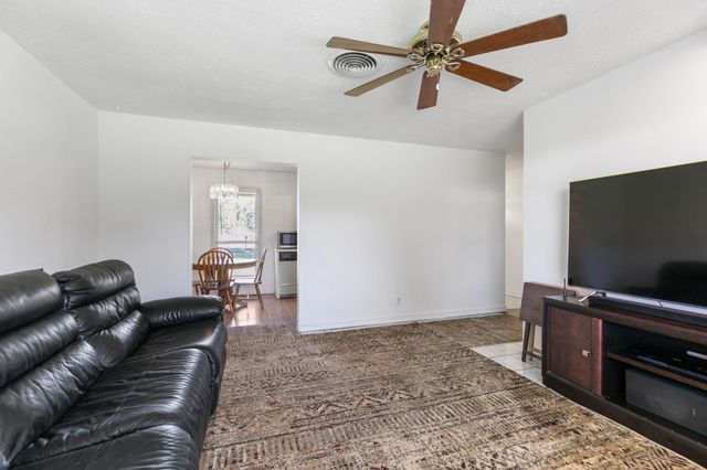 812 Coolidge Street, Channelview, TX 77530