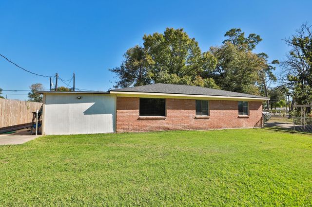 812 Coolidge Street, Channelview, TX 77530