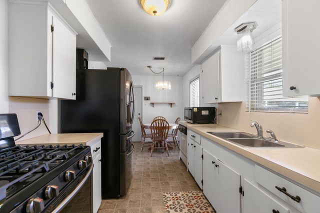 812 Coolidge Street, Channelview, TX 77530