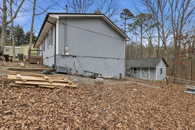 180 Creeks Bend Drive, Ringgold, GA 30736