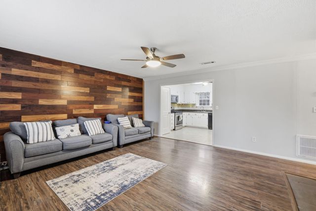 180 Creeks Bend Drive, Ringgold, GA 30736