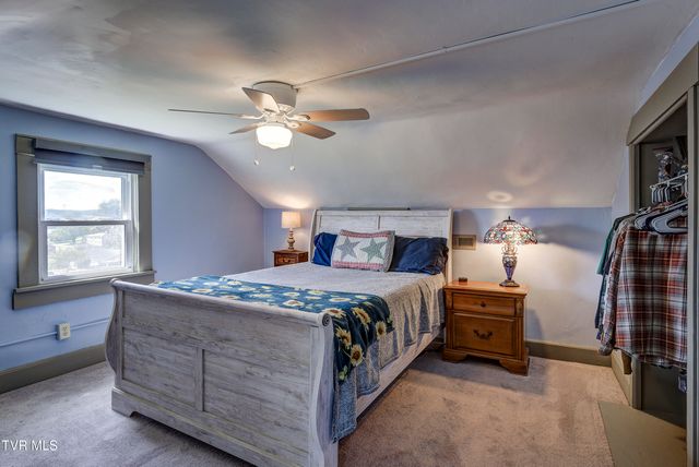 751 Jackson St Street, Bristol, TN 37620