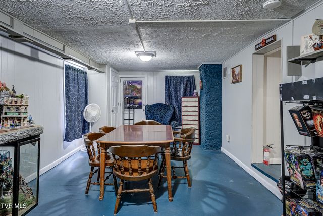 751 Jackson St Street, Bristol, TN 37620