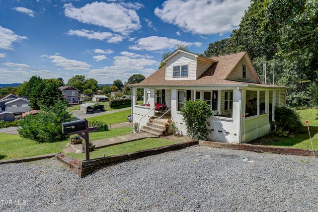 751 Jackson St Street, Bristol, TN 37620