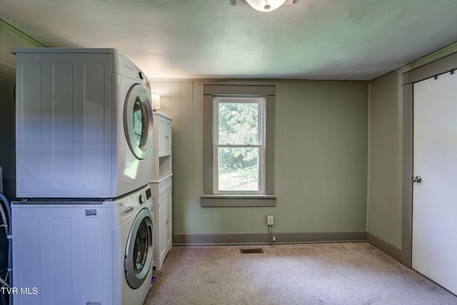 751 Jackson St Street, Bristol, TN 37620