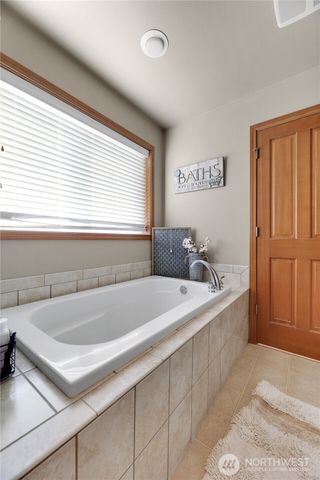 18949 137th Street SE, Monroe, WA 98272