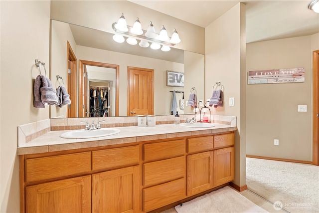 18949 137th Street SE, Monroe, WA 98272