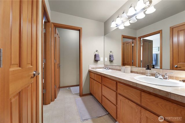 18949 137th Street SE, Monroe, WA 98272