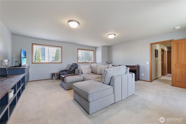 18949 137th Street SE, Monroe, WA 98272