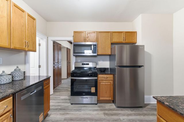 1820 Irving Avenue N, Minneapolis, MN 55411