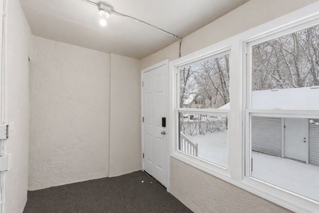 1820 Irving Avenue N, Minneapolis, MN 55411