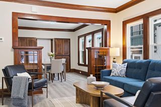 1820 Irving Avenue N, Minneapolis, MN 55411