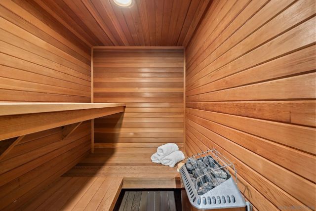 35 Buccaneer Way, Coronado, CA 92118