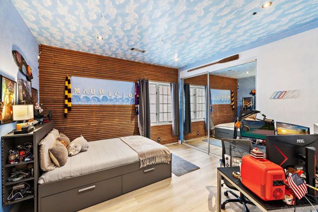 35 Buccaneer Way, Coronado, CA 92118