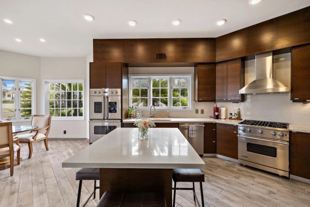 35 Buccaneer Way, Coronado, CA 92118