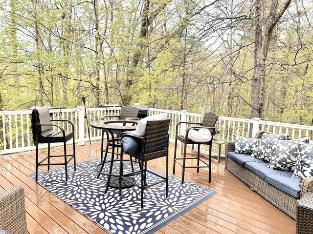 2 Cardinal Circle, Derry, NH 03038