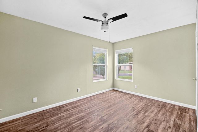 1422 Yorkshire DR, Austin, TX 78723
