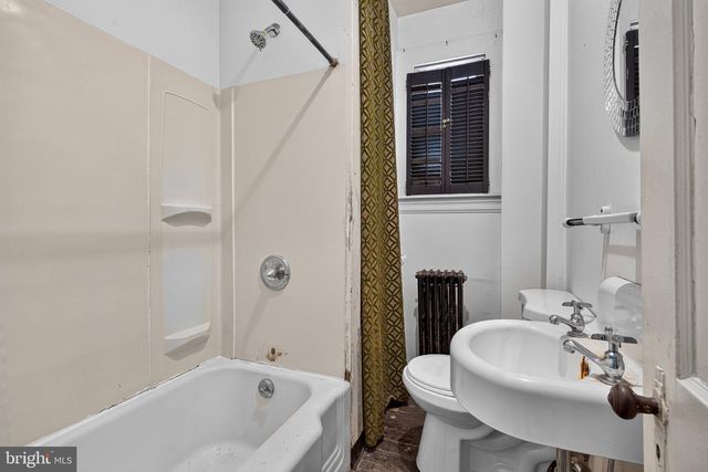 922 GORSUCH AVE, Baltimore, MD 21218