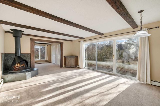 19980 W Clairview Court, Grosse Pointe Woods, MI 48236