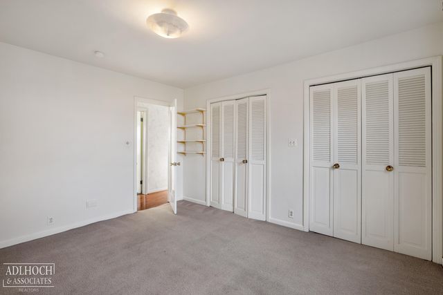 19980 W Clairview Court, Grosse Pointe Woods, MI 48236