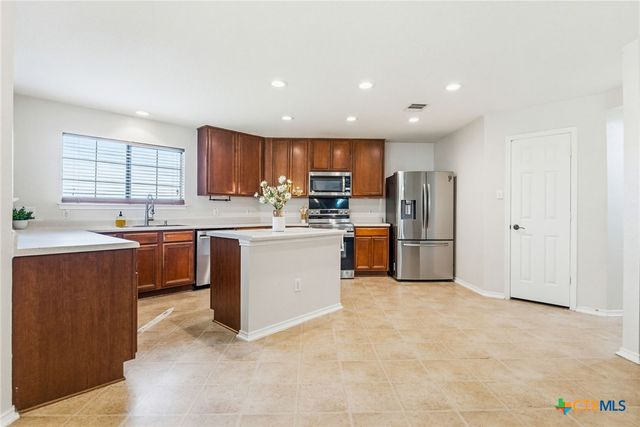 305 Harvest Meadow, Temple, TX 76502