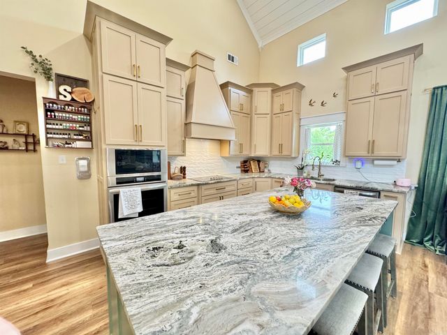 104 Lethamhill Cove, Cabot, AR 72023