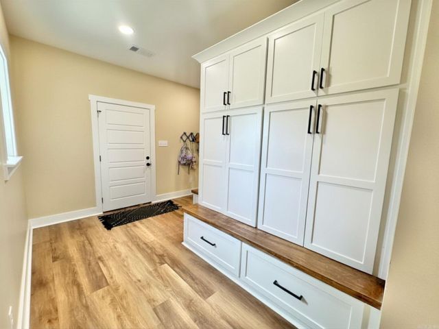 104 Lethamhill Cove, Cabot, AR 72023