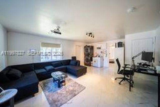 13645 NW 3rd Ave, North Miami, FL 33168