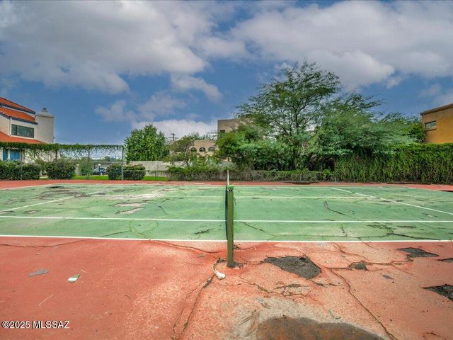 4271 N River Grove Cir Apt 236, Tucson, AZ 85719