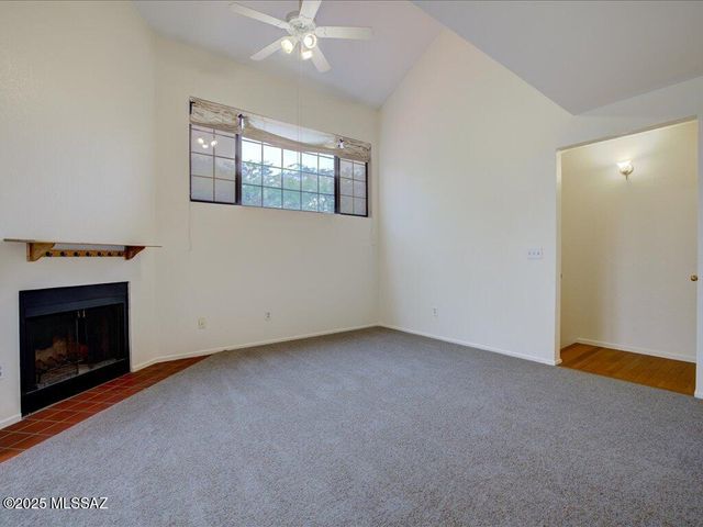 4271 N River Grove Cir Apt 236, Tucson, AZ 85719