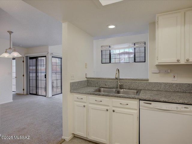 4271 N River Grove Cir Apt 236, Tucson, AZ 85719