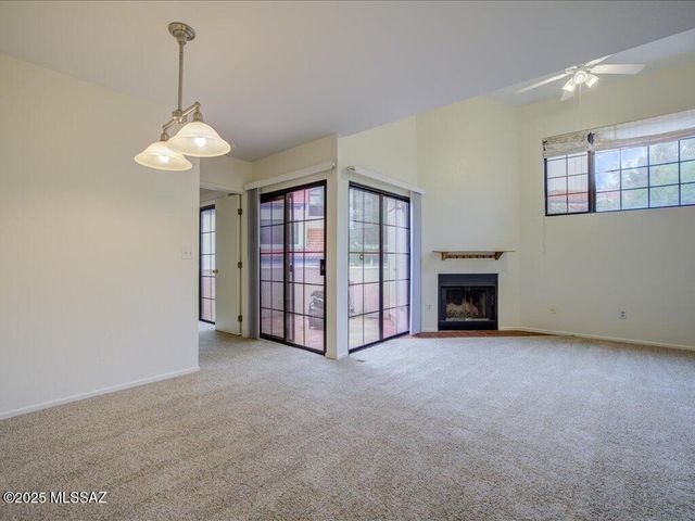 4271 N River Grove Cir Apt 236, Tucson, AZ 85719