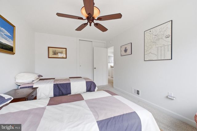 4848 RESERVOIR RD NW, Washington, DC 20007