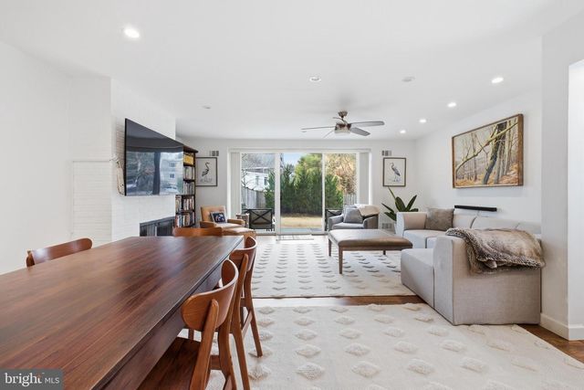 4848 RESERVOIR RD NW, Washington, DC 20007