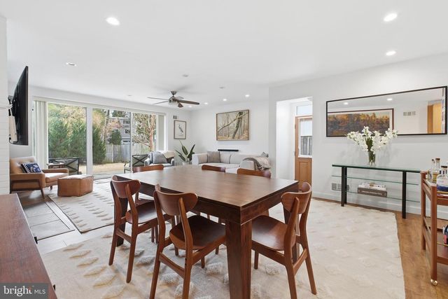 4848 RESERVOIR RD NW, Washington, DC 20007