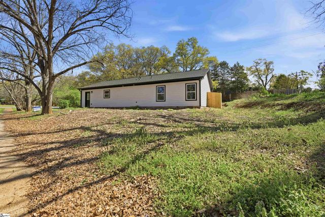 1606 S Murray Ave Extension, Anderson, SC 29624