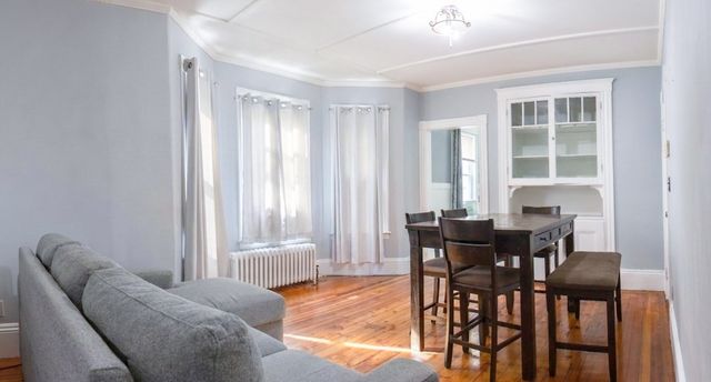 24 Sanderson 1, Lynn, MA 01902