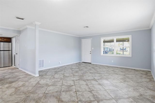 1842 SHORE ACRES BOULEVARD NE, St Petersburg, FL 33703