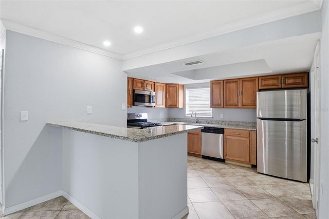1842 SHORE ACRES BOULEVARD NE, St Petersburg, FL 33703