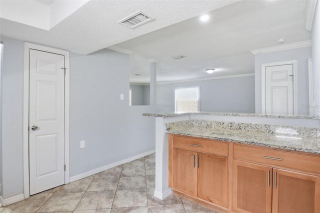 1842 SHORE ACRES BOULEVARD NE, St Petersburg, FL 33703