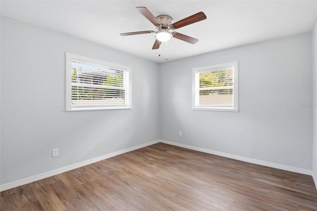 1842 SHORE ACRES BOULEVARD NE, St Petersburg, FL 33703