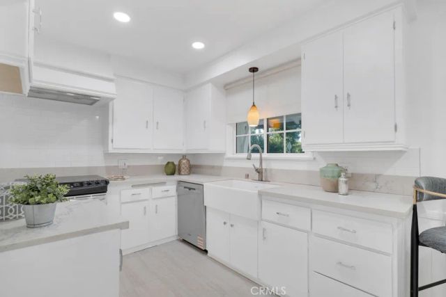 23154 Mariano, Woodland Hills, CA 91367