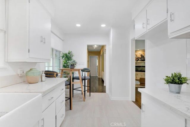23154 Mariano, Woodland Hills, CA 91367