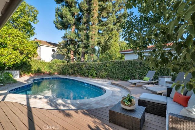 23154 Mariano, Woodland Hills, CA 91367