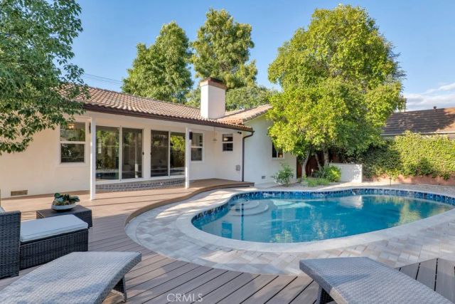 23154 Mariano, Woodland Hills, CA 91367