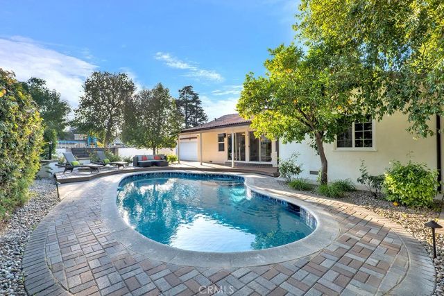 23154 Mariano, Woodland Hills, CA 91367