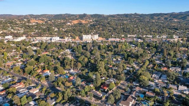 23154 Mariano, Woodland Hills, CA 91367
