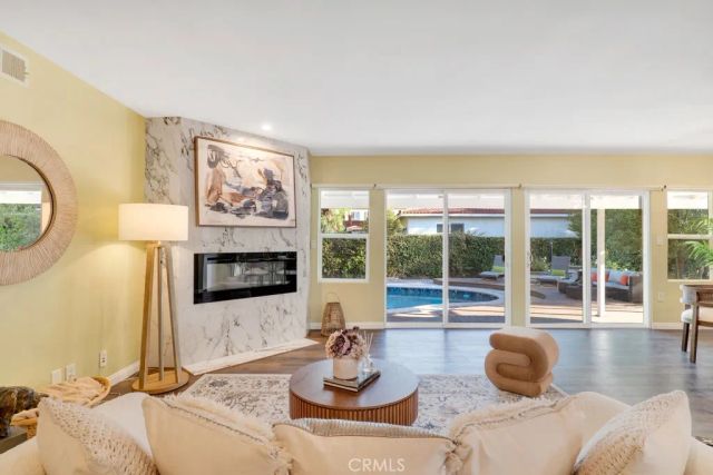 23154 Mariano, Woodland Hills, CA 91367